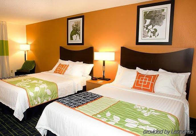 New Paris Fairfield Inn By Marriott Richmond מראה חיצוני תמונה